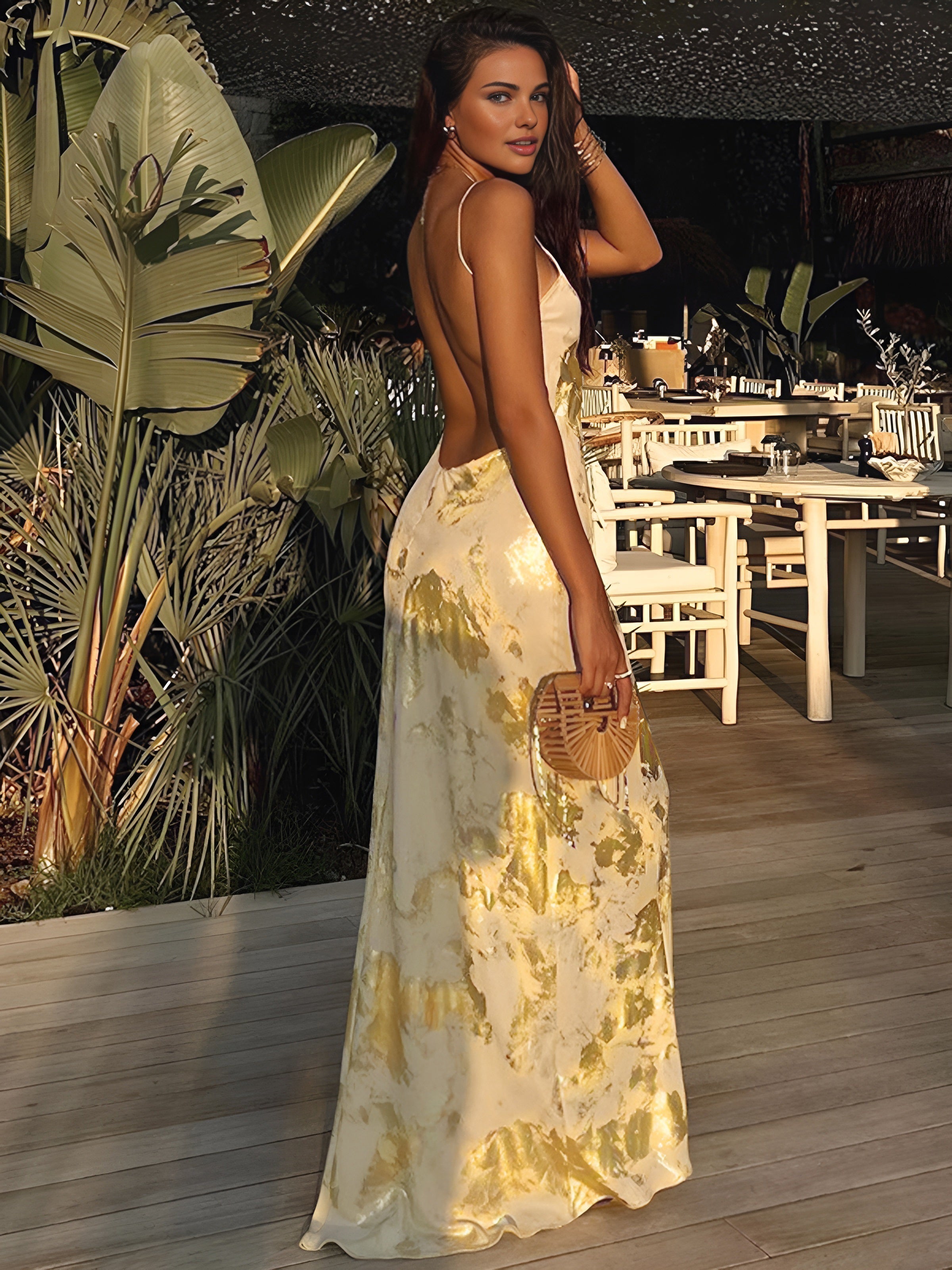 Backless jersey maxi dress with V-neck sleeveless design in elegant black, perfect for women’s formal and casual occasions. 2