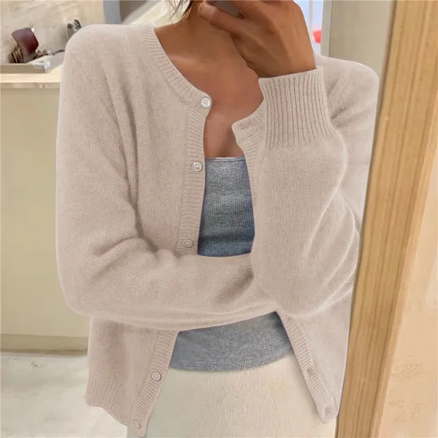 Cropped cardigan sweater for women featuring a button front and round neckline, made from soft cashmere-feel knit for ultimate comfort and style. 2