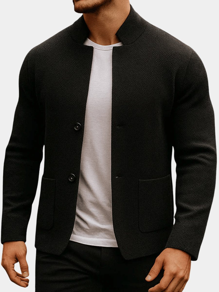 Men's quilted jacket featuring a stylish mandarin collar and a relaxed fit, perfect for smart casual winter wear. 1