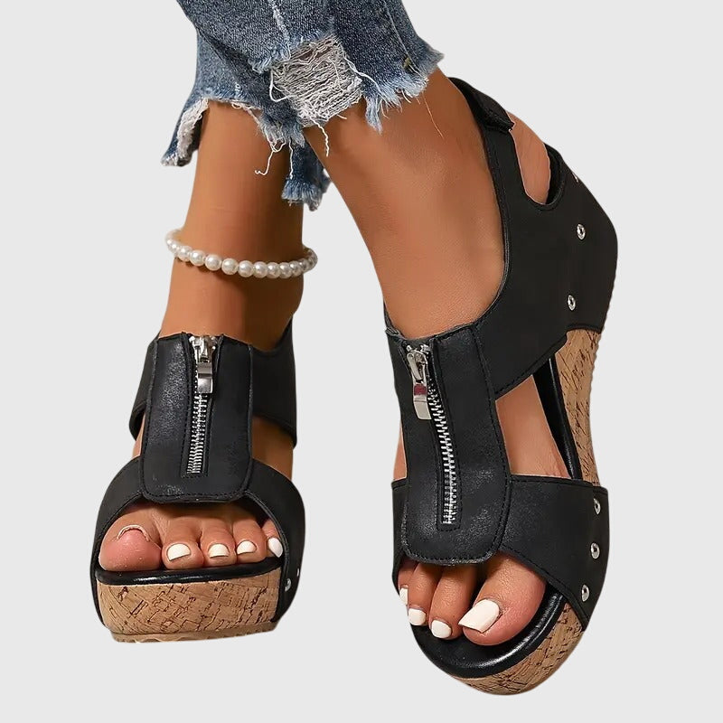 Orthopedic sandals for women featuring cushioned support, adjustable fit, and comfortable zipper closure for all-day wear. 8