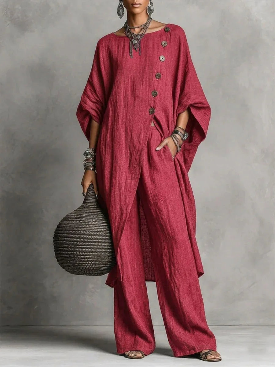 Women's vintage-inspired loungewear set featuring a batwing sleeve tunic and wide-leg pants, perfect for casual relaxation and comfort. 11