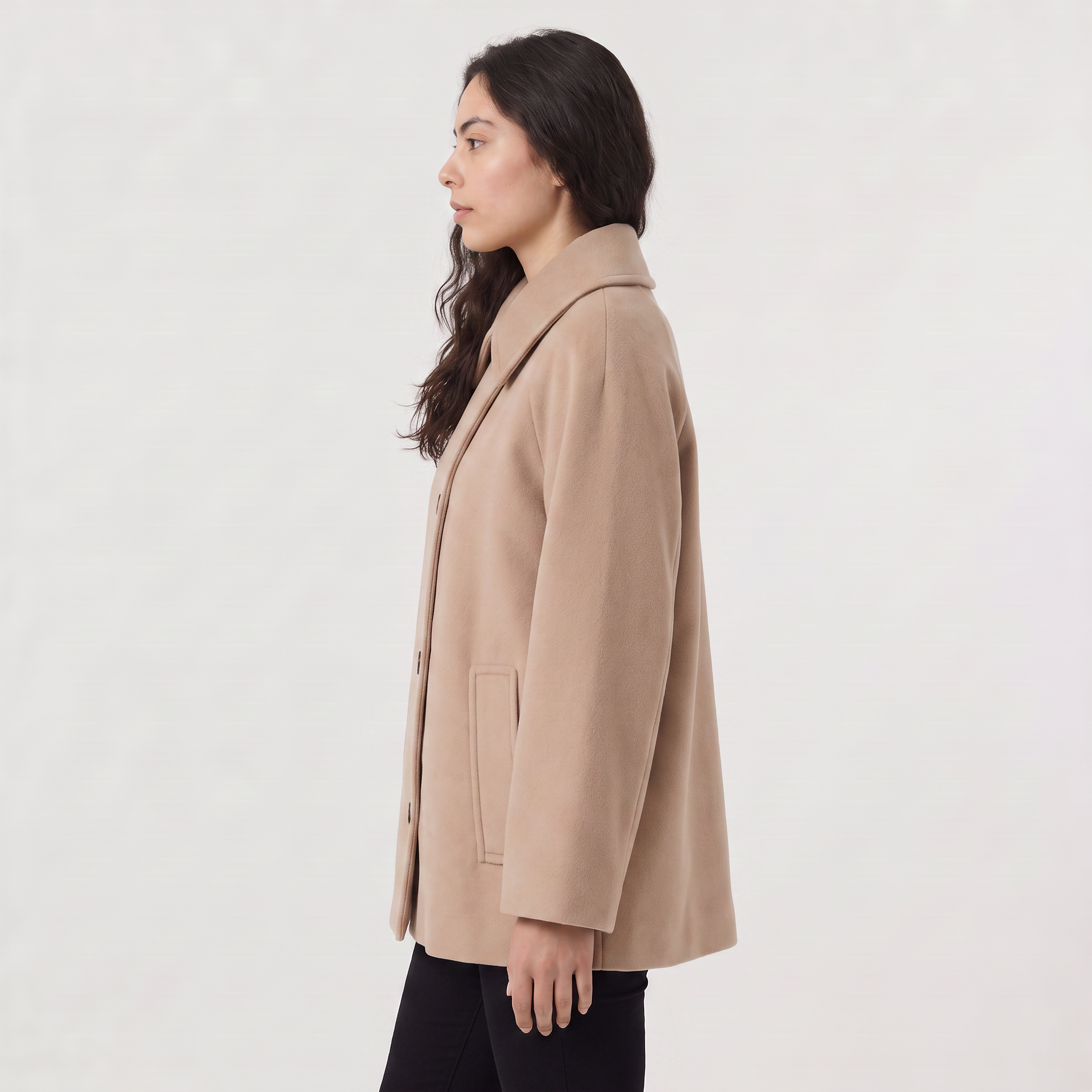 Women’s oversized wool blend coat featuring front button fastening, perfect for winter fashion and warmth. 4
