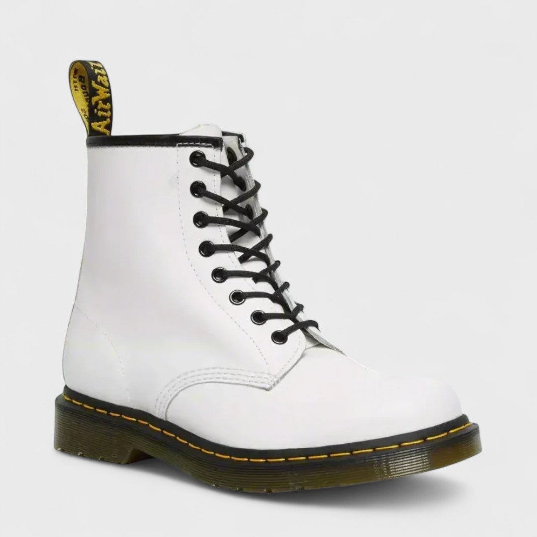 Black ankle boots for women featuring cushioned comfort and a durable sole, designed with a classic style perfect for everyday wear. 4