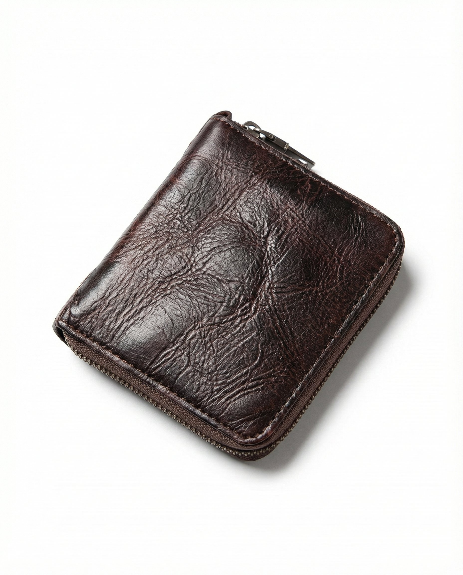 Men's cowhide leather zip wallet featuring a slim profile, durable design, and compact size, perfect for everyday use. 0