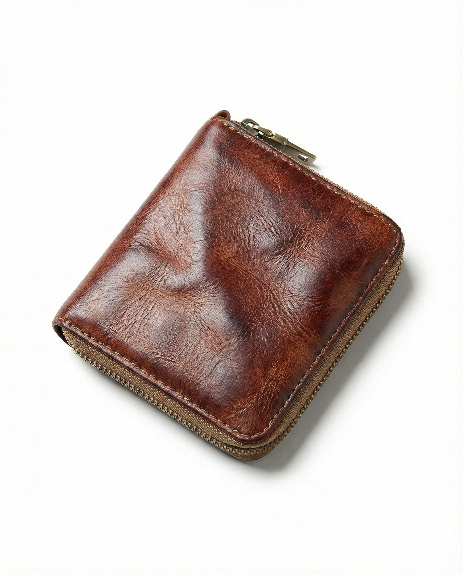 Men's cowhide leather zip wallet featuring a slim profile, durable design, and compact size, perfect for everyday use. 10