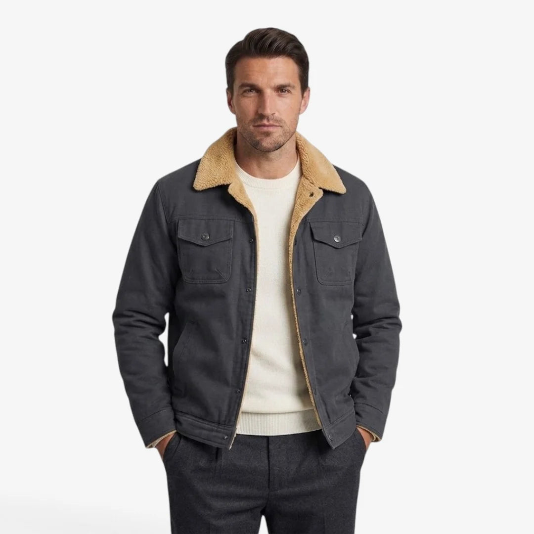 Men's fleece jacket featuring a classic lapel collar, designed for winter with soft warmth and refined style. 5