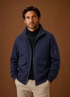Men's lightweight bomber jacket featuring a stand collar and full-zip front, perfect for casual layering in spring and autumn. 2