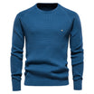 Men's textured sweater with long sleeves, perfect for warm casual winter style, showcasing a stylish knit design. 1