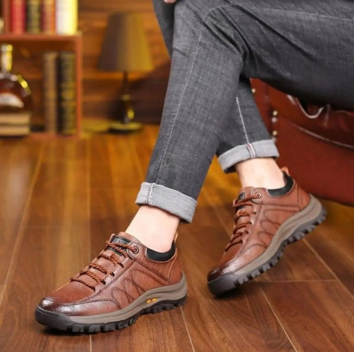 Men's waterproof leather shoes featuring orthopedic support and a slip-resistant sole, designed for durability and comfort in all weather conditions. 7