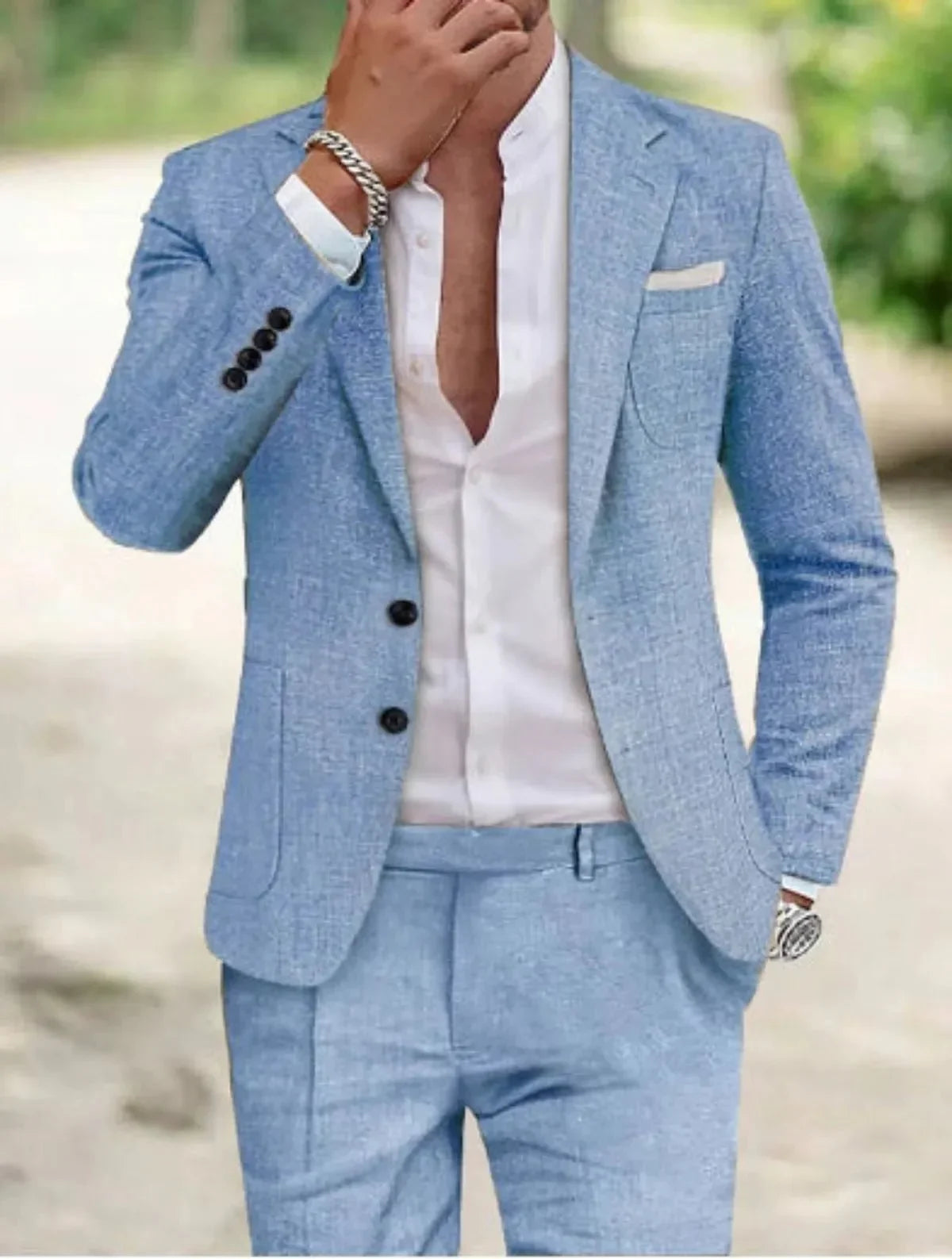 Men's wedding suit set featuring a classic fit and two-button design in elegant black, perfect for formal events and special occasions. 1